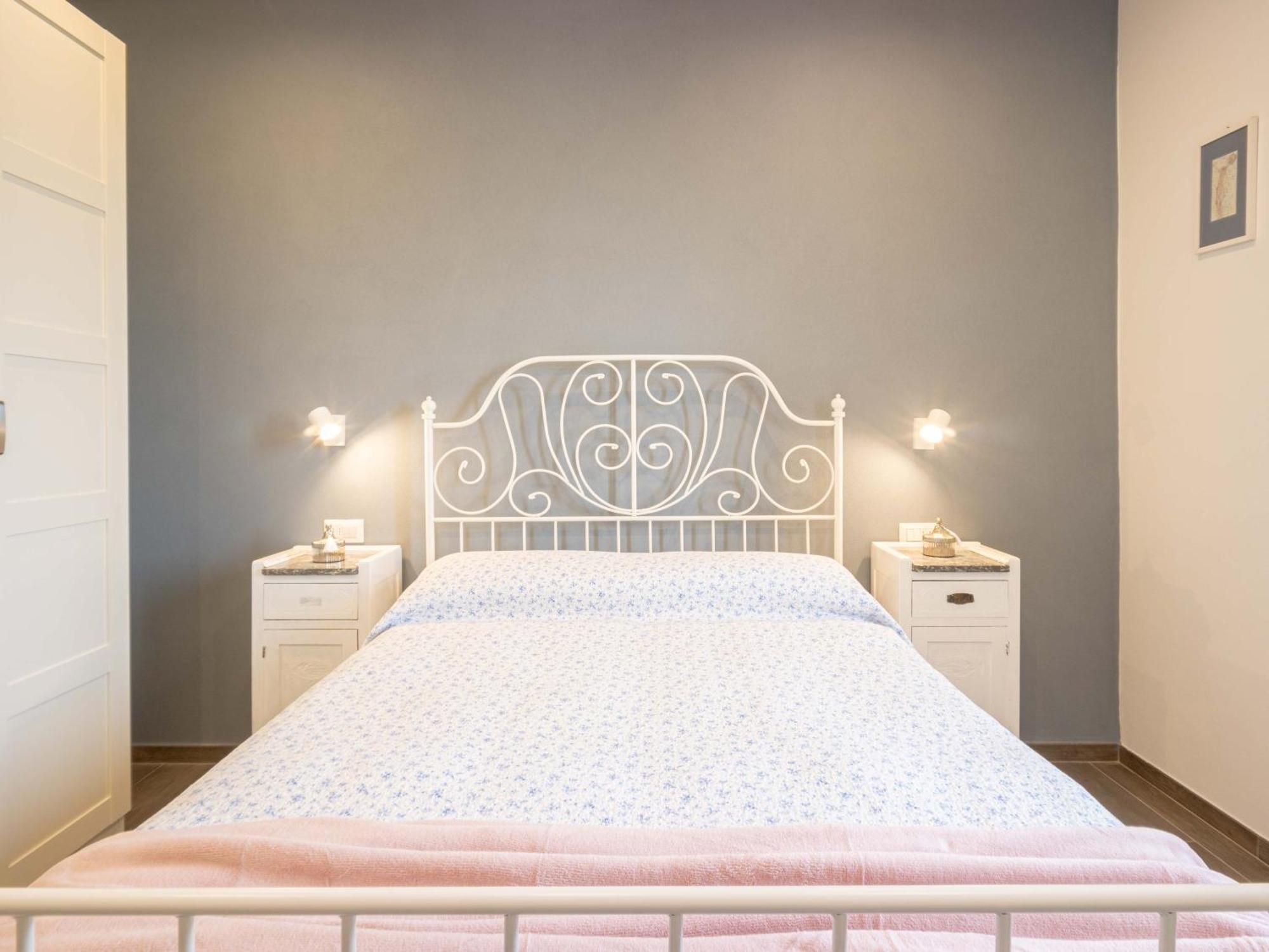 Casa Anna - Appartamento A Сан Джиминяно Екстериор снимка